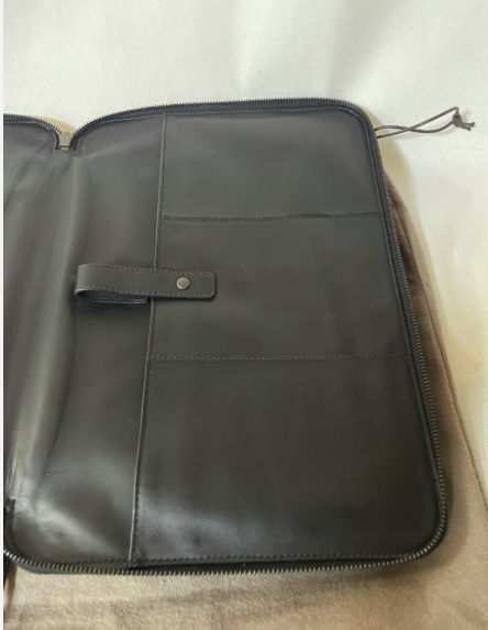 BOTTEGA VENETA (ボッテガ・ヴェネタ) イントレチャート レザー （ブランドバッグ）の商品画像 - 査定依頼日：2025年4月28日 - 最高査定価格：70,000円