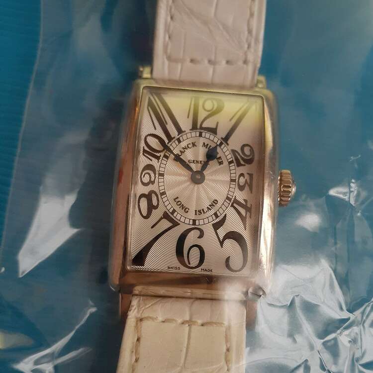 フランクミュラー ロングアイランド 902QZ　ｋ18（高級時計）の商品画像 - 査定依頼日：2025年3月13日 - 最高査定価格：450,000円