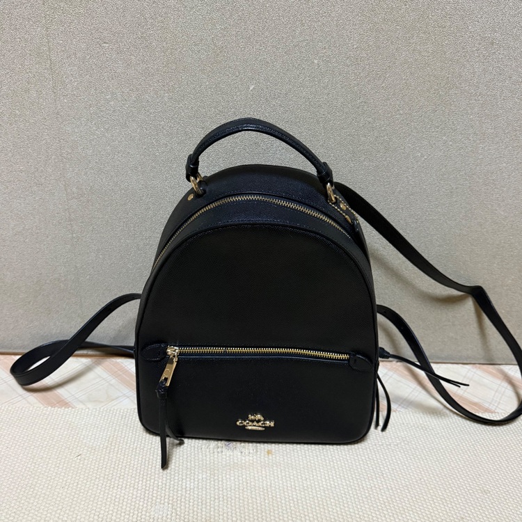 リュック（ブランドバッグ）の商品画像 - 査定依頼日：2025年9月1日 - 最高査定価格：3,500円