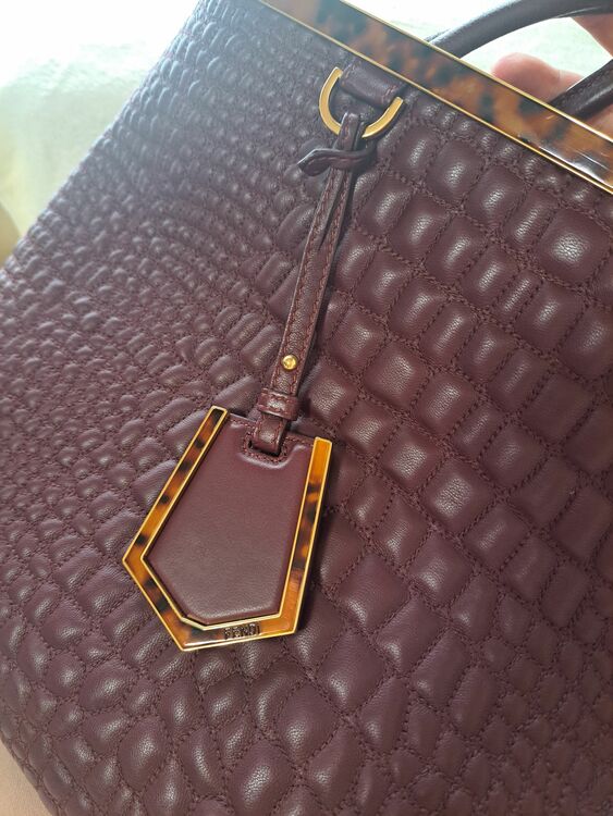 FENDI（ブランドバッグ）の商品画像 - 査定依頼日：2025年6月9日 - 最高査定価格：50,000円