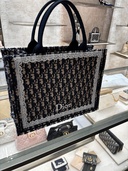 ディオール  （ブランドバッグ）の商品画像 - 査定依頼日：2026年4月5日 - 最高査定価格：240,000円