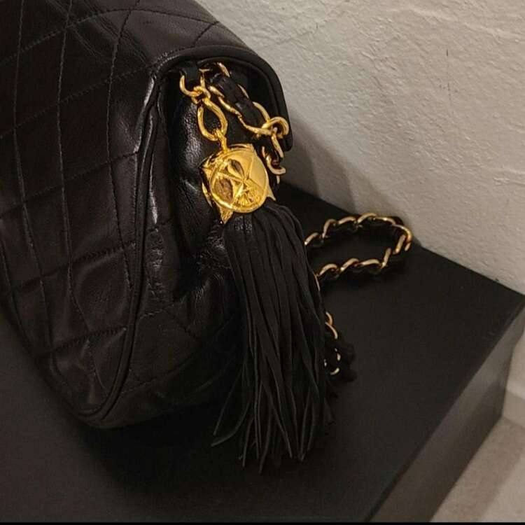 シャネル マトラッセ （ブランドバッグ）の商品画像 - 査定依頼日：2025年1月8日 - 最高査定価格：330,000円