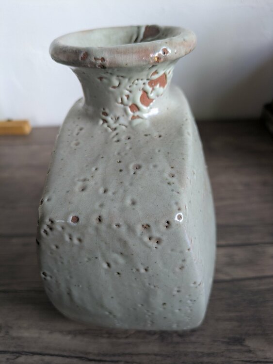 濱田庄司の花入れ？（美術品・骨董品）の商品画像 - 査定依頼日：2026年7月2日 - 最高査定価格：5,000円