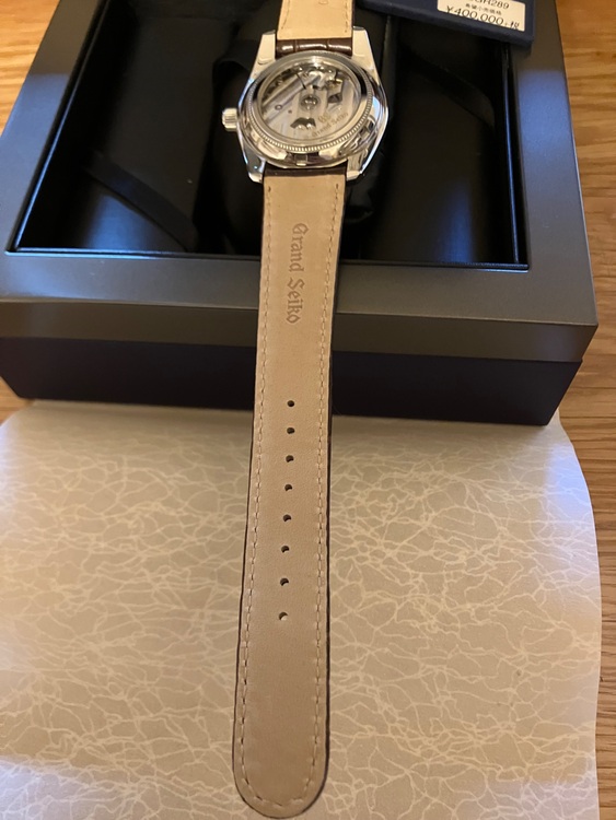 セイコー グランドセイコー SBGR28（高級時計）の商品画像 - 査定依頼日：2025年11月7日 - 最高査定価格：210,000円