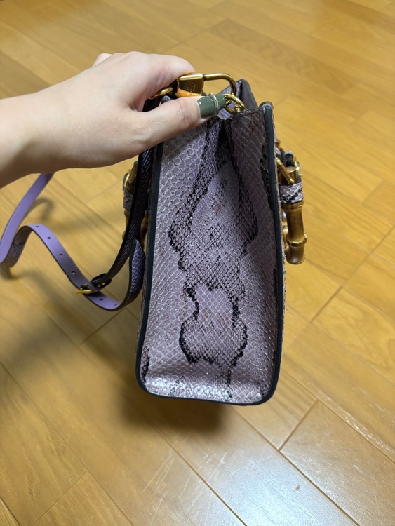 グッチ ダイアナ トート パイソン 2WAYハンドバッグ ピンク（ブランドバッグ）の商品画像 - 査定依頼日：2025年11月2日 - 最高査定価格：190,000円