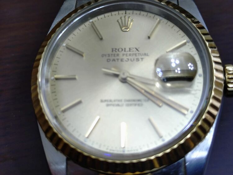 ロレックス パーペチュアルデイト 16233（高級時計）の商品画像 - 査定依頼日：2025年6月8日 - 最高査定価格：900,000円