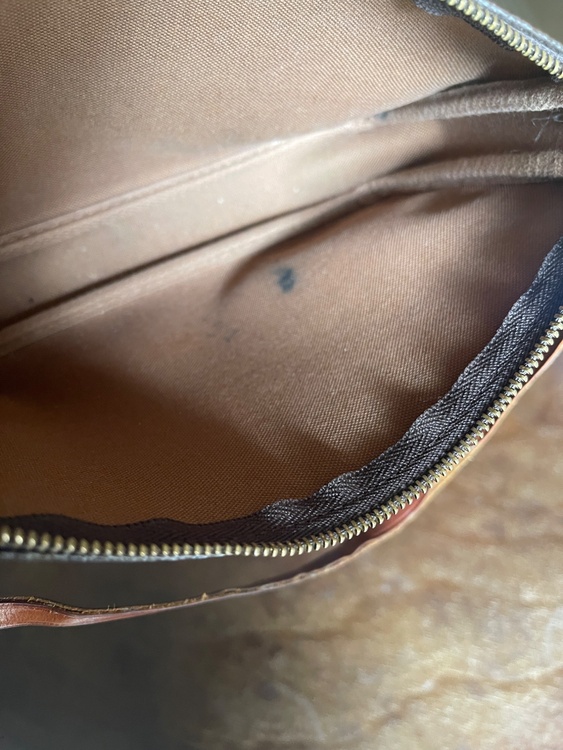 ルイヴィトン モノグラム （ブランドバッグ）の商品画像 - 査定依頼日：2026年3月14日 - 最高査定価格：40,000円