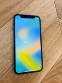 iPhone（スマホ）の商品画像 - 査定依頼日：2026年8月10日 - 最高査定価格：14,000円