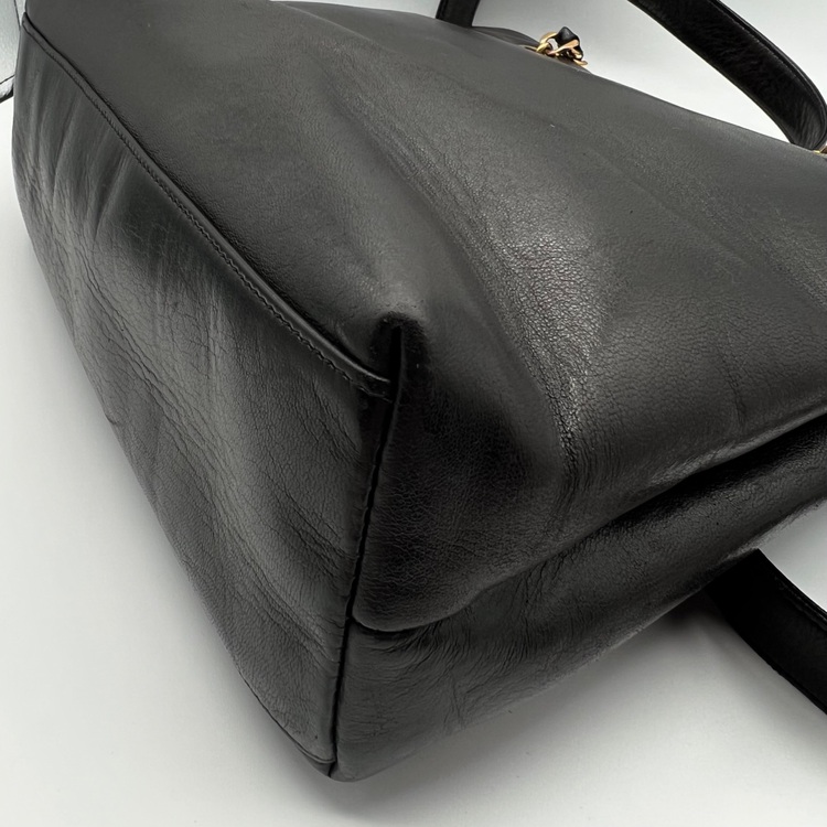 シャネル チェーントートバッグ ブラック（ブランドバッグ）の商品画像 - 査定依頼日：2025年11月28日 - 最高査定価格：150,000円