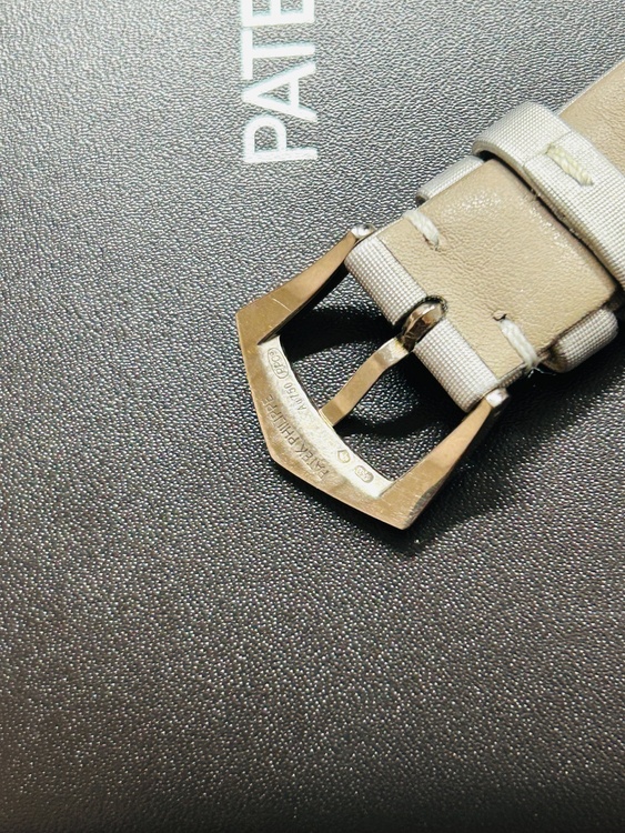 4897g-010（高級時計）の商品画像 - 査定依頼日：2026年8月7日 - 最高査定価格：2,500,000円