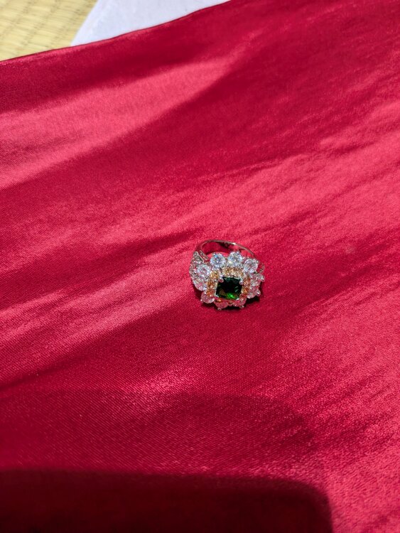 指輪（金・貴金属）の商品画像 - 査定依頼日：2026年3月25日 - 最高査定価格：300,000円