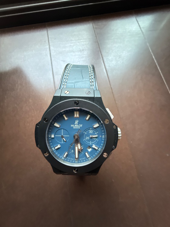 ウブロ ビックバン 83398（高級時計）の商品画像 - 査定依頼日：2025年10月9日 - 最高査定価格：700,000円