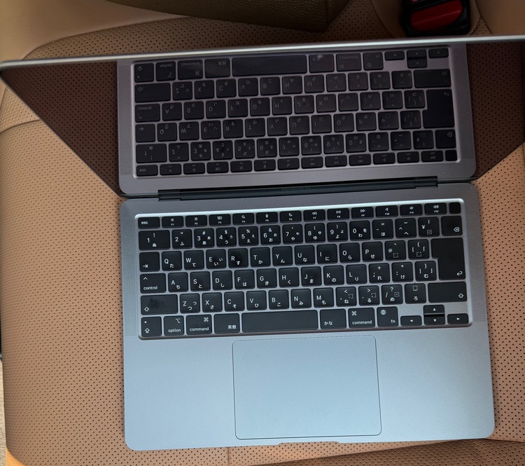 MacBook Air 2020（PC・タブレット）の商品画像 - 査定依頼日：2025年7月31日 - 最高査定価格：25,000円
