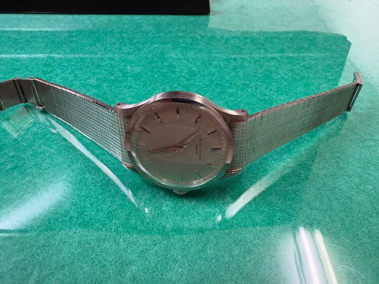 570（高級時計）の商品画像 - 査定依頼日：2025年4月23日 - 最高査定価格：3,600,000円