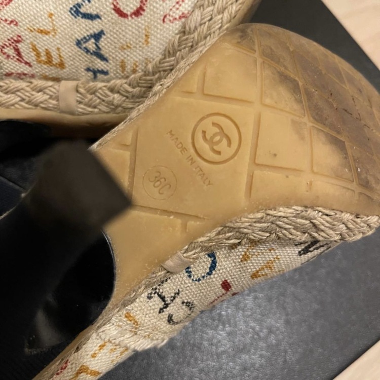 CHANEL パンプス（古着・ファッション）の商品画像 - 査定依頼日：2026年10月15日 - 最高査定価格：3,000円