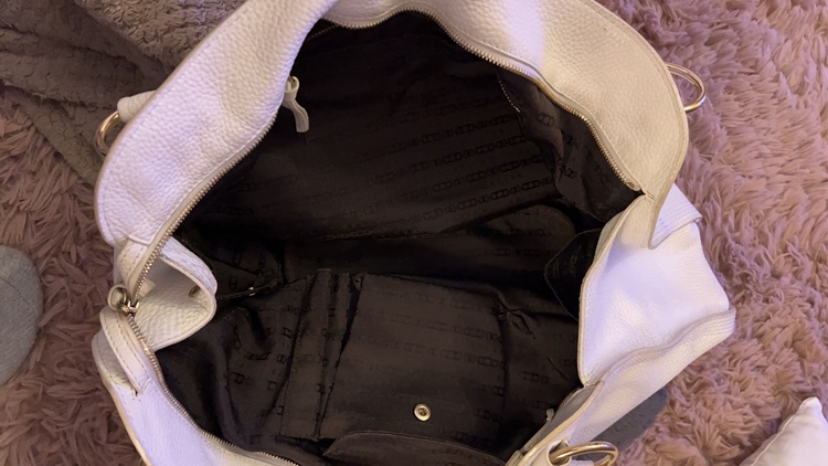 セリーヌ  （ブランドバッグ）の商品画像 - 査定依頼日：2026年1月7日 - 最高査定価格：21,000円