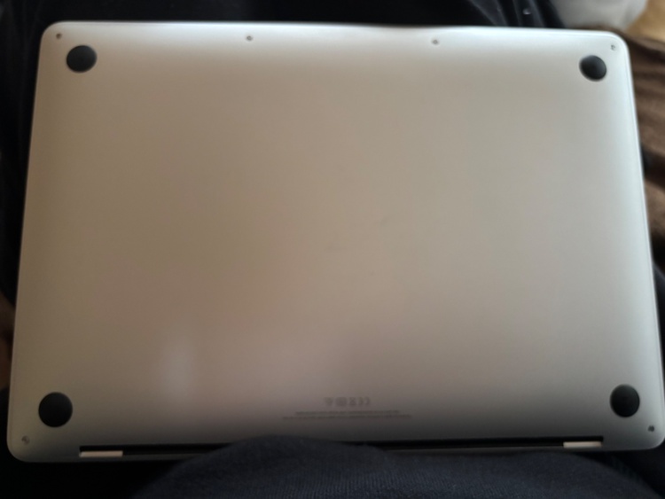 M1 2020（PC・タブレット）の商品画像 - 査定依頼日：2026年3月26日 - 最高査定価格：45,000円