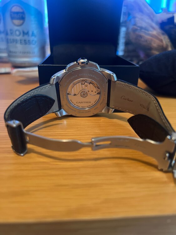 カルティエ カリブル 	W7100041 ステンレス ブラック文字盤（高級時計）の商品画像 - 査定依頼日：2025年4月13日 - 最高査定価格：400,000円