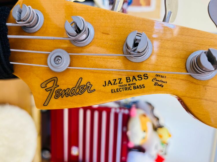 JAZZ BASS（ピアノ・楽器・PA機材）の商品画像 - 査定依頼日：2025年10月28日 - 最高査定価格：50,000円