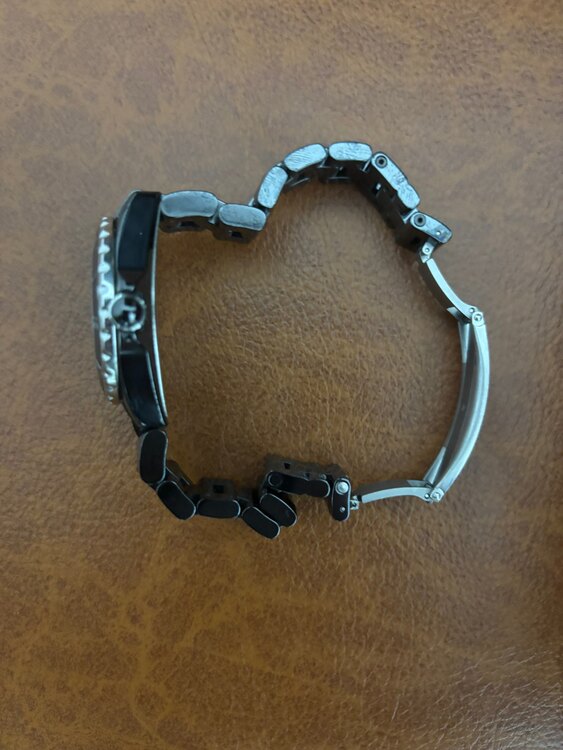 J12 H1625（高級時計）の商品画像 - 査定依頼日：2025年3月3日 - 最高査定価格：315,000円