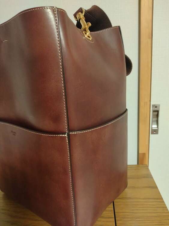 セリーヌ  （ブランドバッグ）の商品画像 - 査定依頼日：2025年5月14日 - 最高査定価格：120,000円