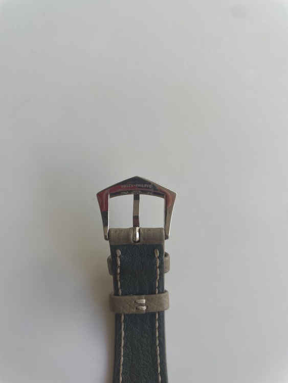 パテックフィリップ ゴンドーロ 5024（高級時計）の商品画像 - 査定依頼日：2025年8月16日 - 最高査定価格：1,620,000円