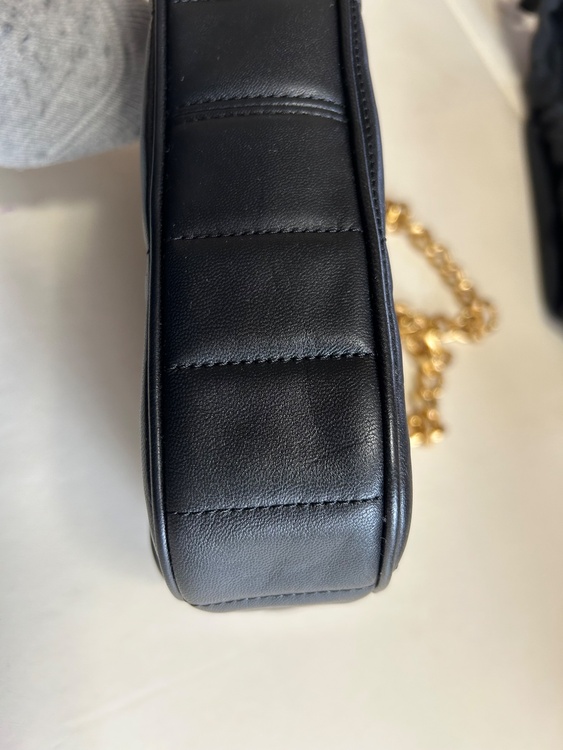 セリーヌ  （ブランドバッグ）の商品画像 - 査定依頼日：2026年3月1日 - 最高査定価格：220,000円