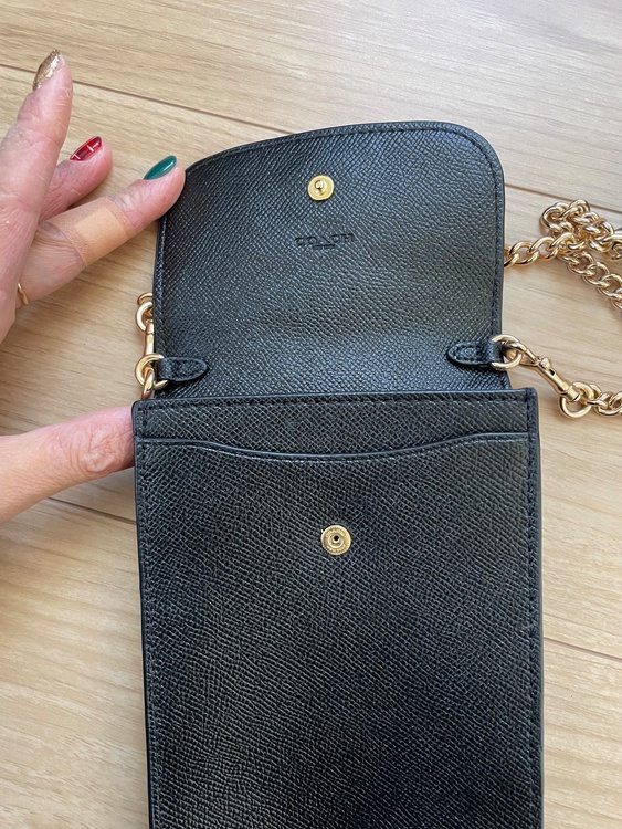 サコッシュ（ブランドバッグ）の商品画像 - 査定依頼日：2025年12月7日 - 最高査定価格：5,000円