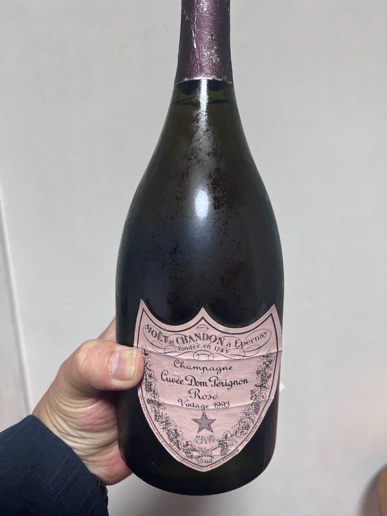 シャンパン ドン・ペリニヨン （お酒）の商品画像 - 査定依頼日：2025年11月20日 - 最高査定価格：27,000円