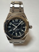 オーデマピゲ ロイヤルオーク 258168A.0.0002 YG D66946 2127 A 36 （高級時計）の商品画像 - 査定依頼日：2025年9月21日 - 最高査定価格：4,000,000円