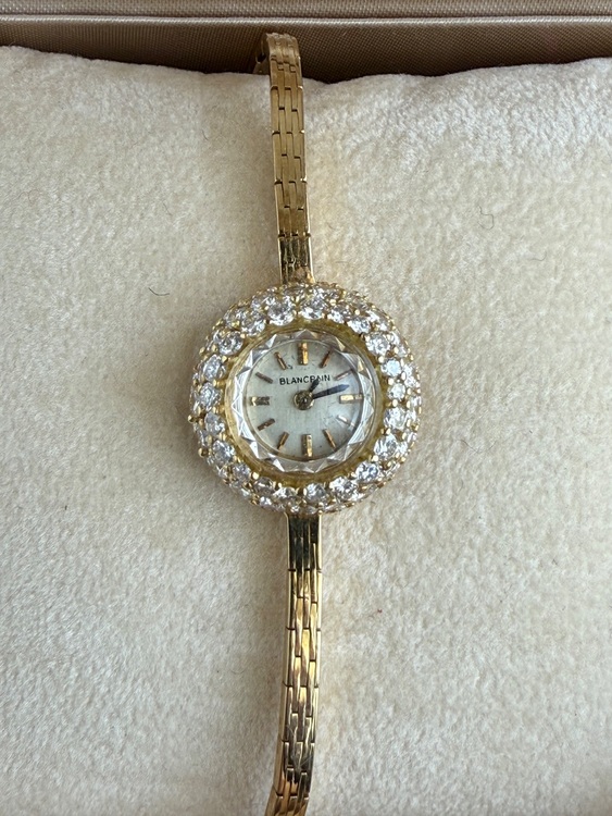 アンティークジュエリー（高級時計）の商品画像 - 査定依頼日：2025年9月24日 - 最高査定価格：500,000円