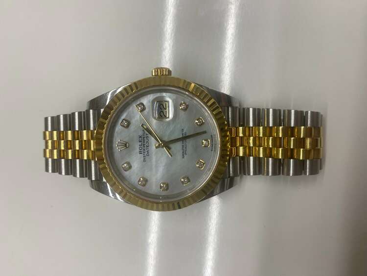 ロレックス デイトジャスト （高級時計）の商品画像 - 査定依頼日：2025年2月22日 - 最高査定価格：2,200,000円
