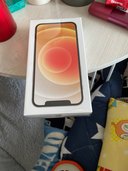 iPhone1264GB（スマホ）の商品画像 - 査定依頼日：2023年1月10日 - 最高査定価格：56,400円