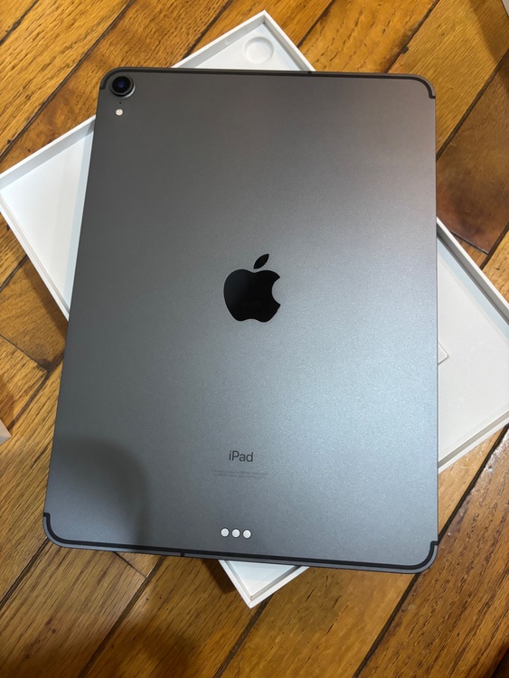 iPad Pro11 第1世代　64GB（PC・タブレット）の商品画像 - 査定依頼日：2025年9月6日 - 最高査定価格：21,000円