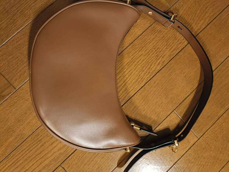 プラダ  （ブランドバッグ）の商品画像 - 査定依頼日：2025年3月28日 - 最高査定価格：200,000円