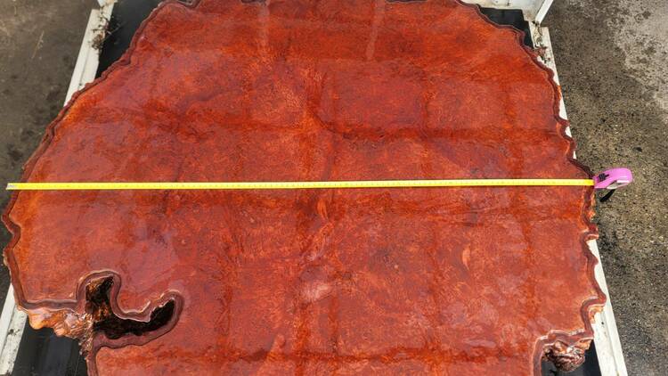 花梨テーブル（美術品・骨董品）の商品画像 - 査定依頼日：2026年3月6日 - 最高査定価格：3,000円