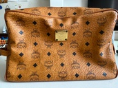 その他 その他 （ブランドバッグ）の商品画像 - 査定依頼日：2026年4月4日 - 最高査定価格：3,000円