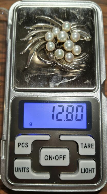 ミキモト　パール•スターリングシルバーブローチ（金・貴金属）の商品画像 - 査定依頼日：2025年6月4日 - 最高査定価格：1,500円