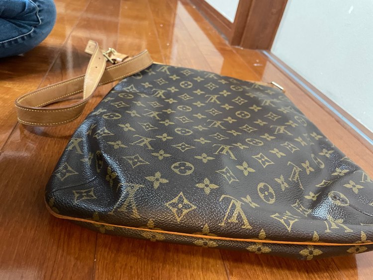 ミュゼット　M51256（ブランドバッグ）の商品画像 - 査定依頼日：2022年9月22日 - 最高査定価格：35,000円