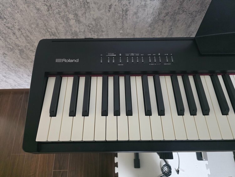 FP-30（ピアノ・楽器・PA機材）の商品画像 - 査定依頼日：2026年3月1日 - 最高査定価格：11,000円