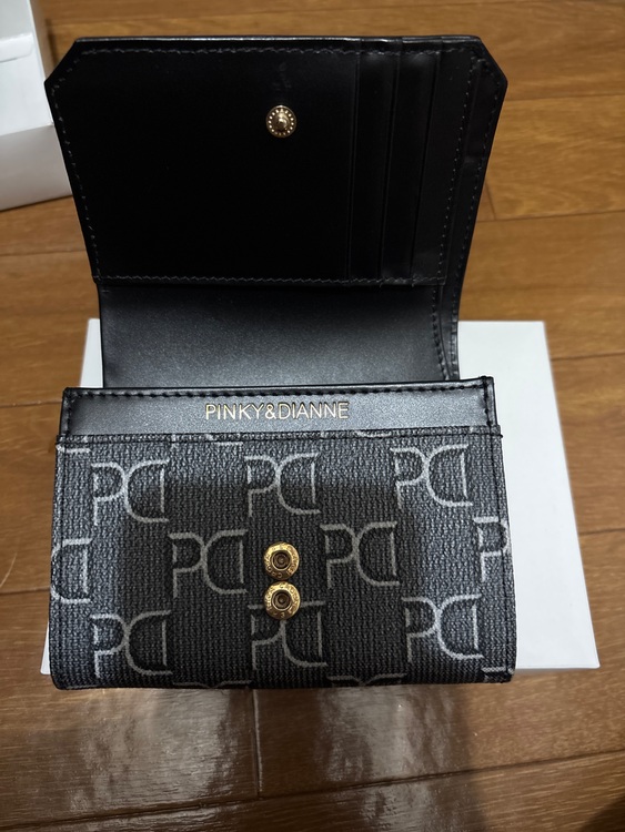 ピンキー&ダイアン（ブランド財布・小物）の商品画像 - 査定依頼日：2025年9月29日 - 最高査定価格：100,000円