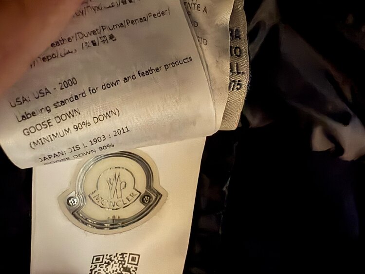 ダウン、ダウンベスト（古着・ファッション）の商品画像 - 査定依頼日：2025年2月2日 - 最高査定価格：25,000円