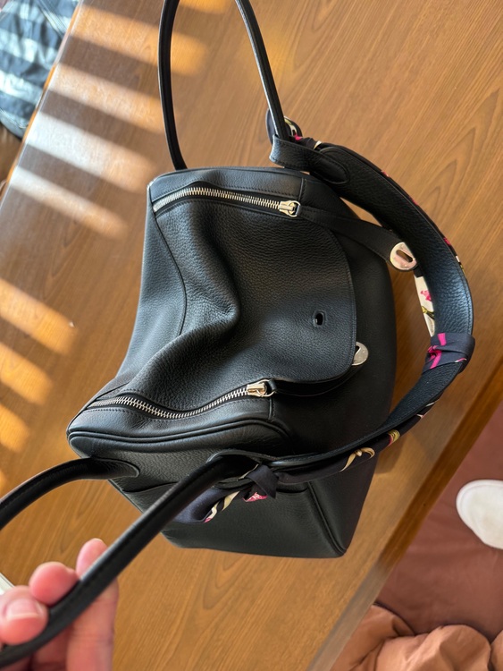 アネモネ？（ブランドバッグ）の商品画像 - 査定依頼日：2025年11月30日 - 最高査定価格：560,000円