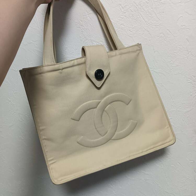 シャネル　トートバッグ（ブランドバッグ）の商品画像 - 査定依頼日：2025年5月21日 - 最高査定価格：30,000円