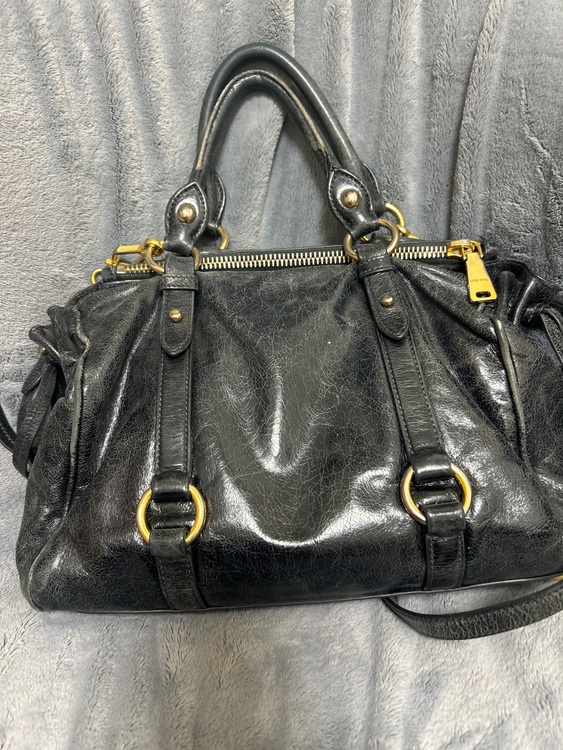 ショルダーバッグ（ブランドバッグ）の商品画像 - 査定依頼日：2025年11月14日 - 最高査定価格：10,000円