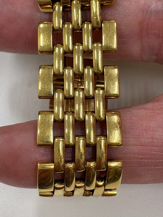 その他 その他 ダンヒルエリート18金無垢（高級時計）の商品画像 - 査定依頼日：2026年3月4日 - 最高査定価格：1,800,000円