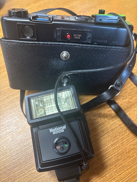 YASHICA（カメラ）の商品画像 - 査定依頼日：2026年8月11日 - 最高査定価格：1,000円