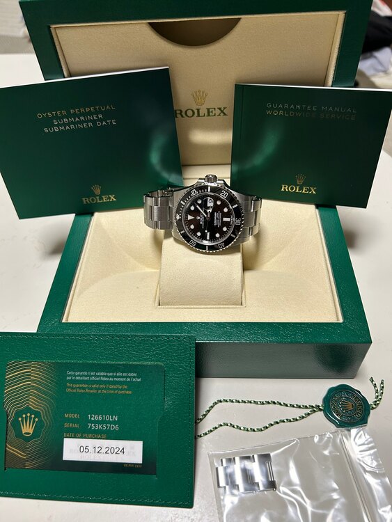 ロレックス サブマリーナー 126610（高級時計）の商品画像 - 査定依頼日：2025年5月16日 - 最高査定価格：1,900,000円