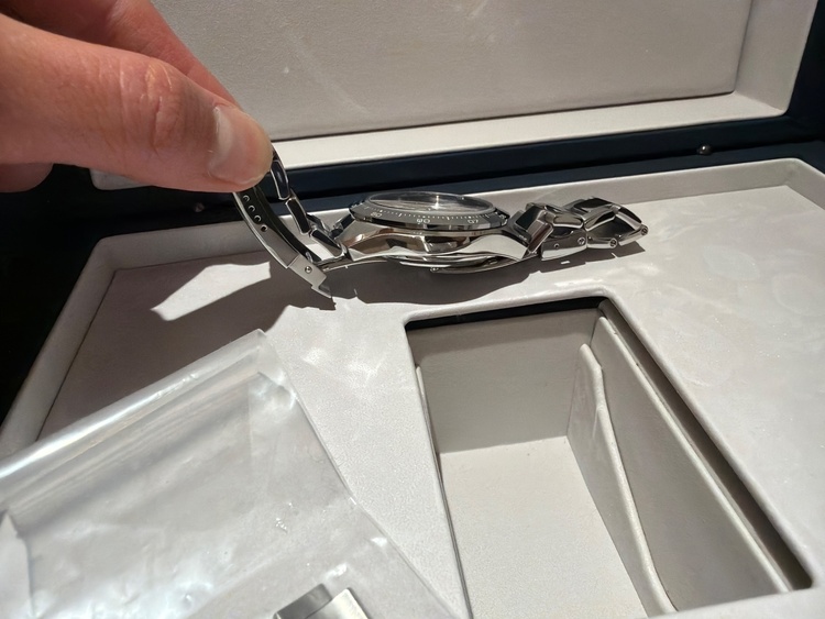 クロノマスター スポーツ ブティック エディション（高級時計）の商品画像 - 査定依頼日：2026年2月27日 - 最高査定価格：920,000円