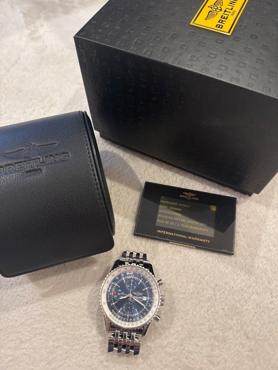 ワールド（高級時計）の商品画像 - 査定依頼日：2026年3月1日 - 最高査定価格：550,000円